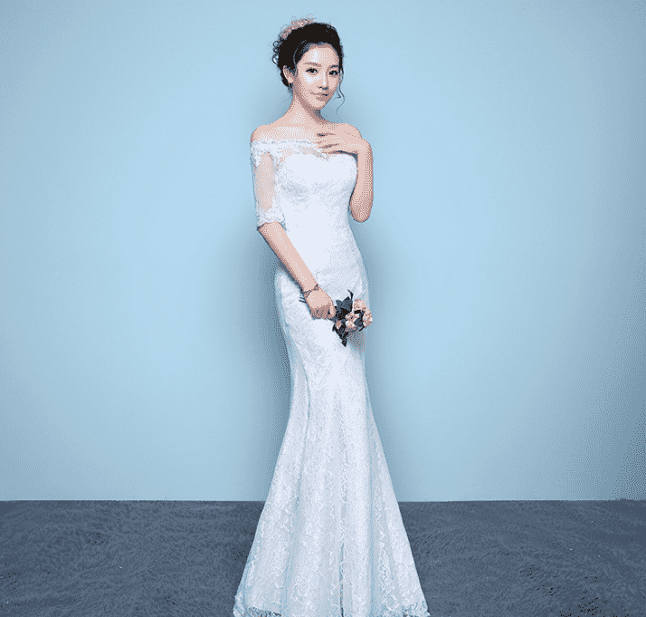 Fishtail Lace wedding dress